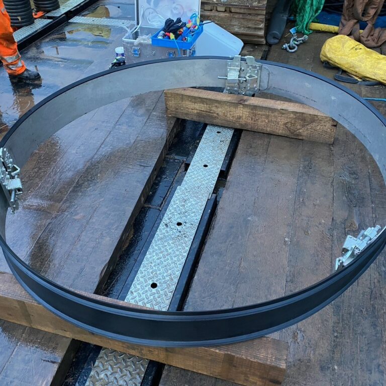 Quick lock mechanical seals